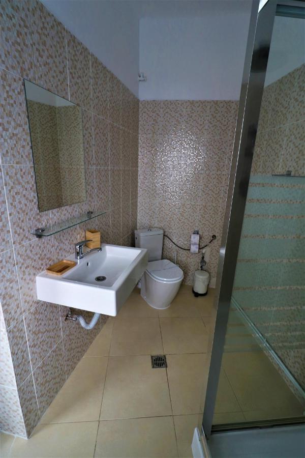 Athenee Palace Apartment - Panoramic View Terrace & Balcony - Free Minibar Bucharest Exterior photo