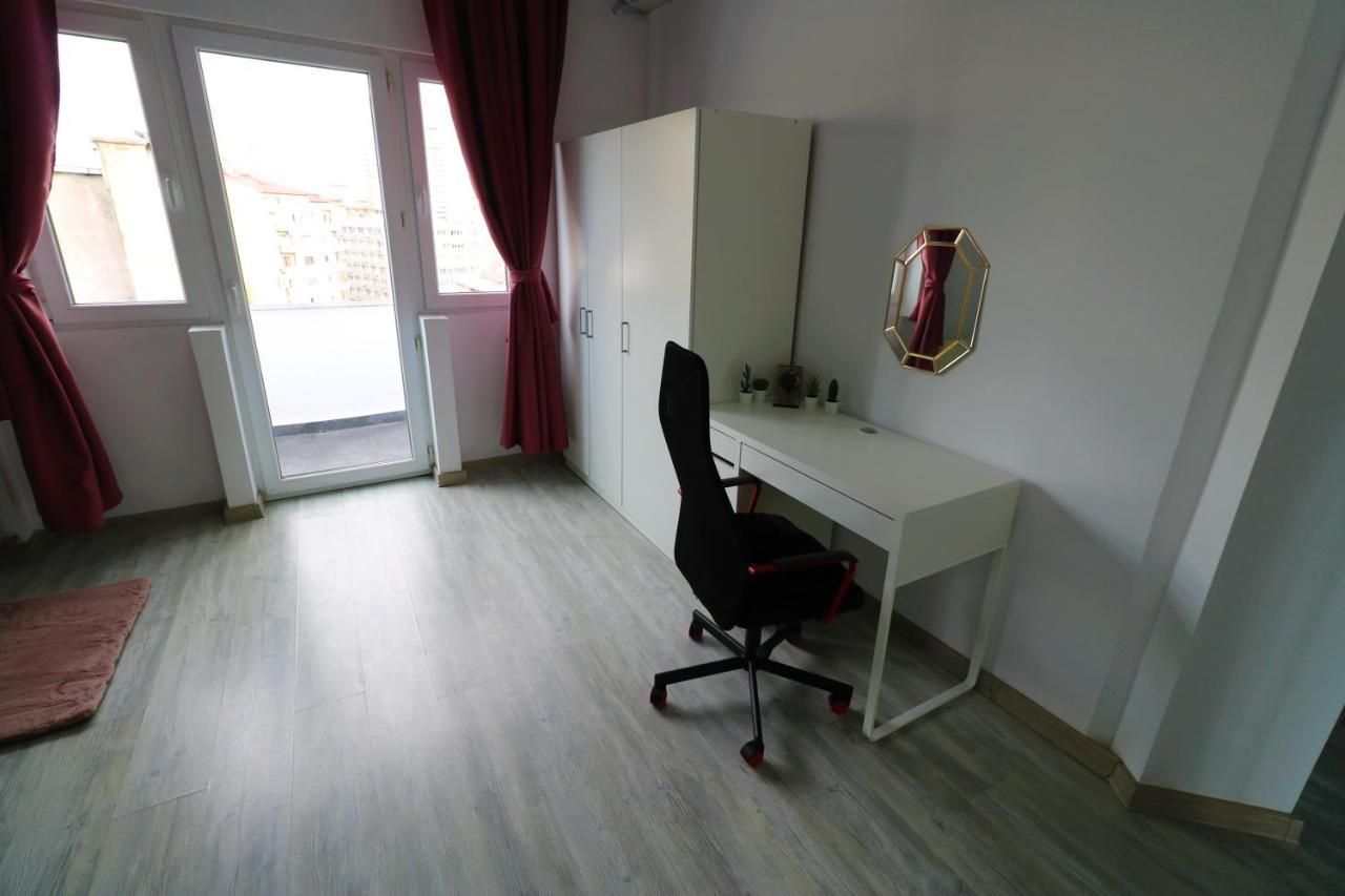 Athenee Palace Apartment - Panoramic View Terrace & Balcony - Free Minibar Bucharest Exterior photo